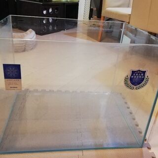 60センチ水槽ガラス　LEGLASS KOTOBUKI