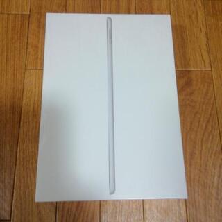 Apple iPad 第7世代 32GB Wi-Fiモデル シル...
