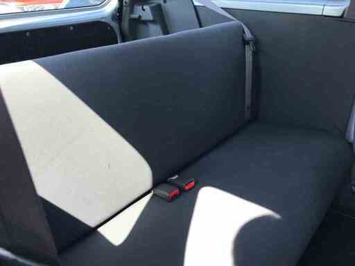 車検２年付現行モデルバン登録の軽自動車は 自家用と諸費用も同じで 車検期間も2年 自動車税だけ４分１です 比べ物にならない位 安いです 事 副業太郎 センター南のミラの中古車 ジモティー