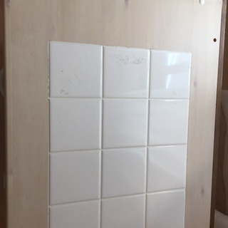 カントリー調食器棚  引き取りに来れる方 カントリー調食器棚 引き取りに来れる方