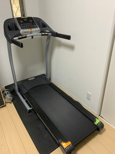 ルームランナーTempo FITNES ランニングマシン　ジョンソンヘルステック社マット付き