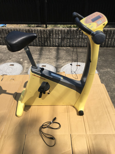 ◇Combi◇ Wellness コンビ ウェルネス エアロバイク □ai□ イエロー  