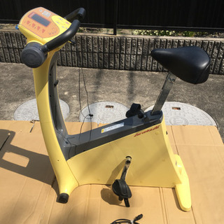◆Combi◆ Wellness コンビ ウェルネス    エアロバイク ■ai■ イエロー ★動作◯ 