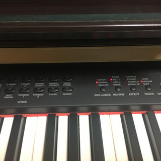 ヤマハ　クラビノーバCLP-330 椅子あり　引き取り限定