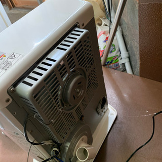 87☆ サンポット FF式石油ストーブ 2011年製 FFR-383BL FF式ストーブ 動作