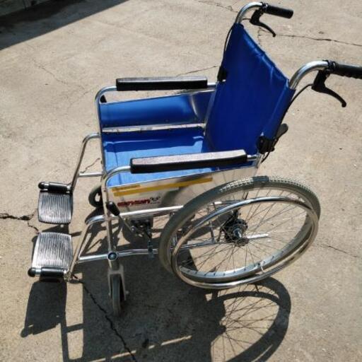 【中古・美品】車椅子 自走式 コンパクト収納
