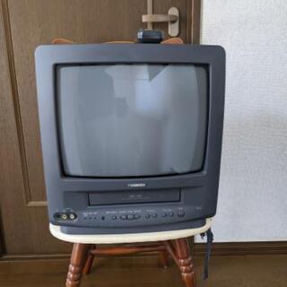 東芝 ブラウン管テレビ 14型 VHS付