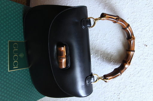 【お値引きしました】GUCCI　バンブー　バッグ　新品未使用　グッチ鞄　美品