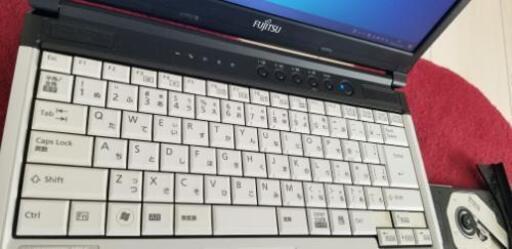 絶賛受付中】爆速SSD❗ Core i5❗ Windows10 Pro❗激軽❗ FUJITSU