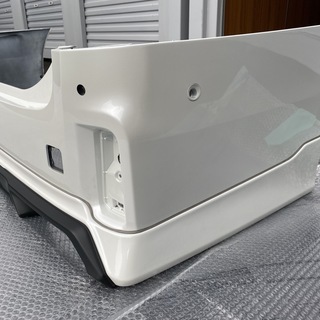 トヨタ　30系　ヴェルファイア　リアバンパー　070 綺麗 トヨタ30系ヴェルファイアリアバンパー070 綺麗
