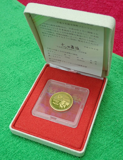 札幌 平成9年 長野オリンピック 冬季競技大会 記念貨幣 1万円 純金 24金 フィギュアスケート 15.6g プルーフ