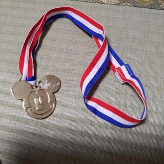 ミッキーマウスのメダル
