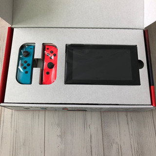 任天堂　Switch 新品