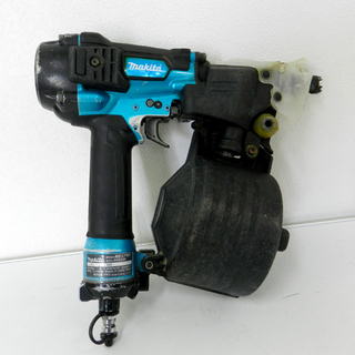 動作未確認 makita/マキタ 高圧 エア釘打 エアダスタ付 65mm AN633H ジャンク扱い品 ☆ PayPay(ペイペイ)決済可能 ☆ 札幌市 北区 屯田