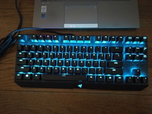 光るキーボード 美品 定価1万以上 RAZER レイザー RZ03-0177