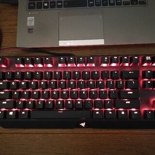 光るキーボード 美品 定価1万以上 RAZER レイザー RZ03-0177