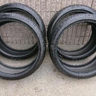 車のパーツ TOYO PROXES C1S 245 35 21