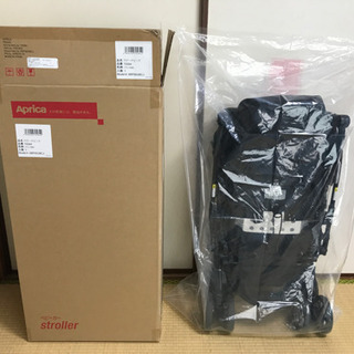 手渡し限定］アップリカ ベビーカーラクーナビッテ 元箱付