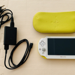 PlayStation Vita  Wi-Fiモデル(PCH-2...