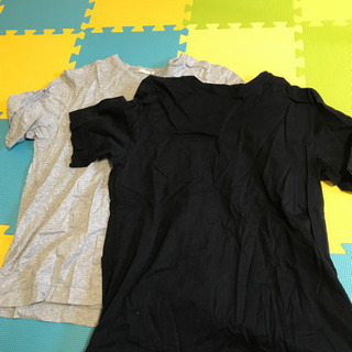 GU mサイズ　tシャツ  グレー　ブラック　黒と灰