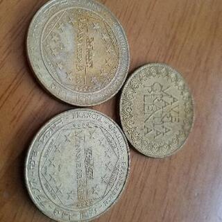 フランスの観光地で集めたコイン