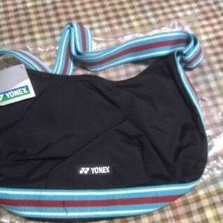 YONEX　バック(新品)(売れました)