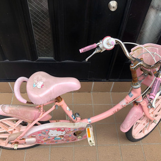 キティちゃんの自転車&キックスクーター