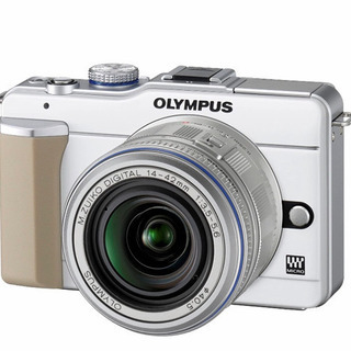 OLYMPUS ミラーレス一眼 PEN E-PL1レンズキット ...