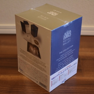 【新品・未開封】英国ロイヤル・バレエ ザ・コレクションBOX [白鳥の湖、くるみ割り人形、眠れる森の美女、ジゼル他 DVD 15枚組] (ロイヤル・チャーター60周年記念)