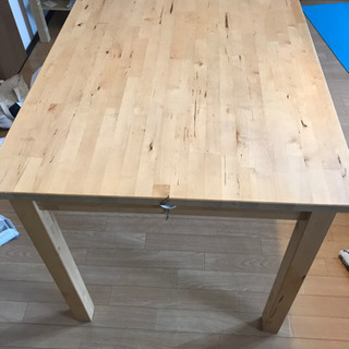 【引き取り先決定済】IKEAで購入したダイニングテーブル