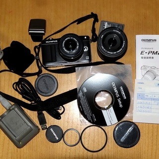 値段下げます） オリンパス ミラーレスカメラE-PM2 - カメラ