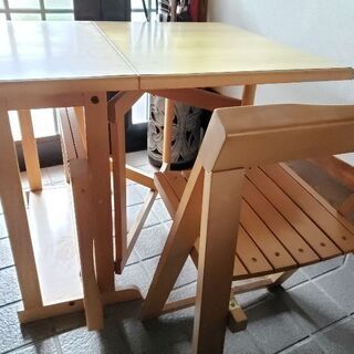 折り畳みテーブル90×77cm(最大)　椅子2脚セット　