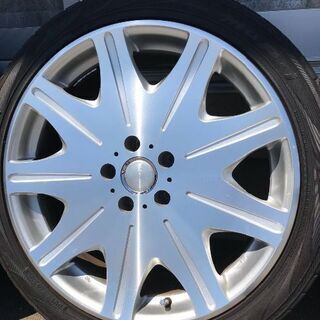 値下げしました。タイヤ、アルミホイール 19インチ ８Ｊ オフセット＋３８  PCD 114.3  5穴