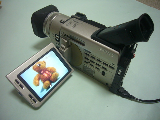 SONY　デジタルビデオカメラ　DCR-TRV900