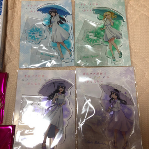 青春ブタ野郎はスノーデイズの夢を見ない アクリルスタンド 4種類