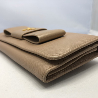 ⭐︎PRADA⭐︎ 正規品 サフィアーノ リボン付き二つ折り財布 ギランティーカード付き