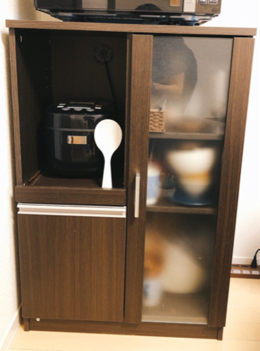 レンジ台 炊飯器置き付き食器棚 お譲りします Ayachan07 豊島の収納家具 食器棚 キッチン収納 の中古あげます 譲ります ジモティーで不用品の処分 レンジ台 炊飯器置き付き食器棚 お譲りします Ayachan07 豊島の収納家具 食器棚 キッチン収納 の中古あげます 譲ります ジモティーで不用品の処分