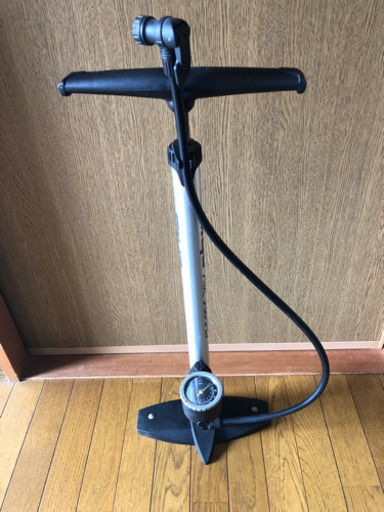 セオサイクル 【値下げしました。】GIANT ESCAPE R3 Sサイズ