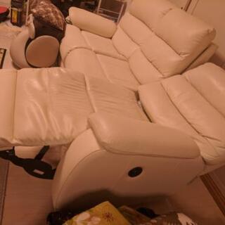 3人用電動本革テーブル付きリクライニングソファ ( 革)

