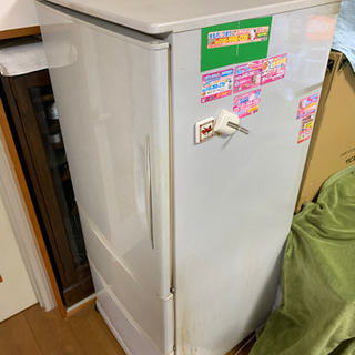 【譲渡】SANYO(サンヨー) 冷蔵庫 97年製 248L SR...