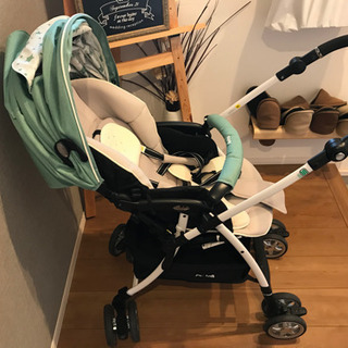 美品!!アップリカ  ラクーナビッテ2
