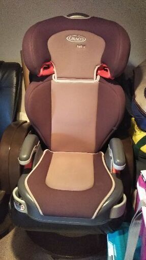 美品 Gracoの車用ジュニアシート 背もたれ取外しok 左右のドリンクホルダー付き ころママ 高崎のキッズ用品 車用ジュニアシート の中古あげます 譲ります ジモティーで不用品の処分