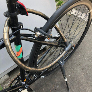 黒ロードバイク(使用期間半年)値下げも交渉次第で対応します