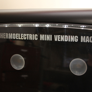 APICE アピックス ミニ自動販売機型保冷庫 AVM-400 ペンディング