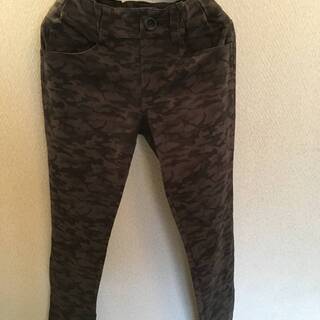 新品 ブルーベル 迷彩柄 ストレッチパンツ スキニーパンツ ナイロン89% ポリウレタン11% 新品 ブルーベル 迷彩柄 ストレッチパンツ スキニーパンツ ナイロン89