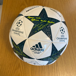 サッカーボール　5号　新品