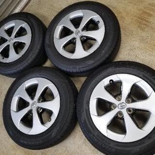 15インチ プリウス純正 185/65R15 タイヤセット