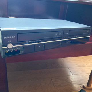 東芝　DVD+VHSプレーヤー　レコーダー