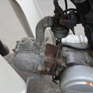 商談中 ホンダCD50 書類なし 初爆確認済み 錆び 腐食多い