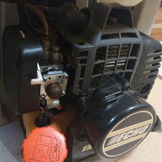 噴霧器　背負い式　エンジン　動作品